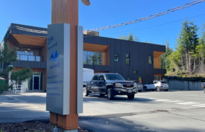 LAB - Ucluelet Medical Laboratory